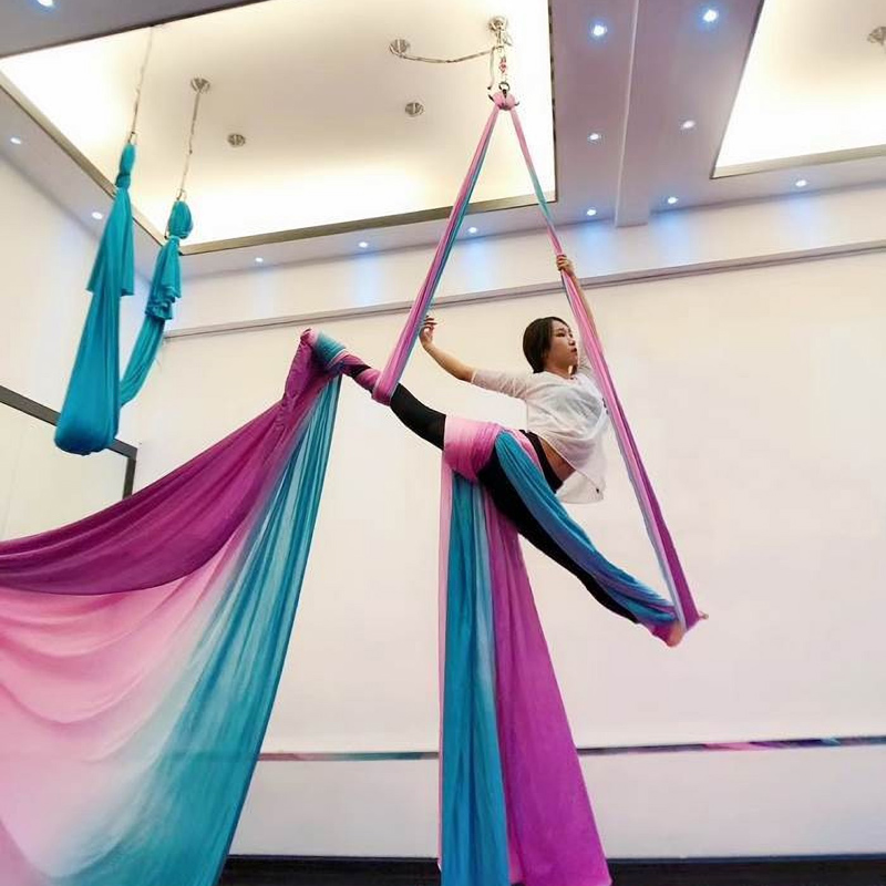 نسيج حريري هوائي للرقص البهلوا - مراجعة Aerial Silk Hammock وسعره